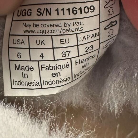 UGG Classic Ultra Mini Boots Sea Foam Suede Sheepskin Shearling Fur Lined Size 6 - Picture 11 of 11